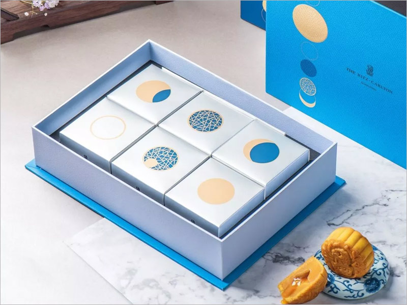 富力麗思卡爾頓酒店月餅包裝設(shè)計(jì)，簡潔清新風(fēng)，別具一格