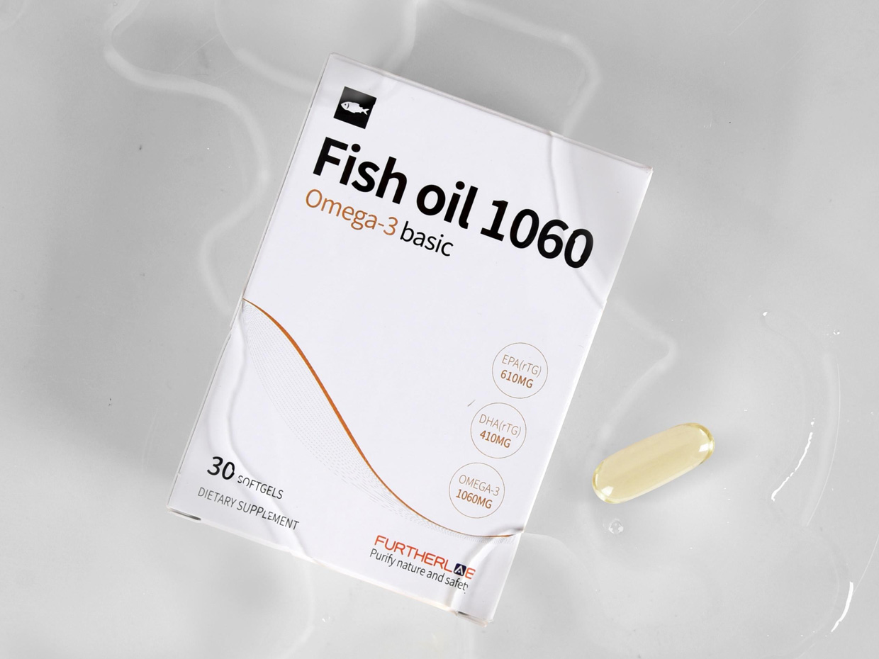 FURTHERLAB魚油保健品包裝設計之實物照片 FURTHERLAB魚油保健品包裝設計之實物照片